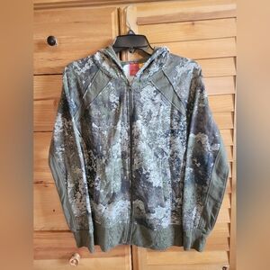 She Outdoor Camo Zip Up Hoodie  Size Medium